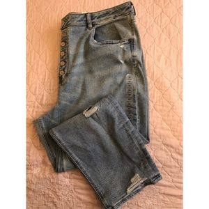 American Eagle mom jean